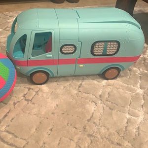 LOL surprise  2 in 1 Glamper Camper Van House